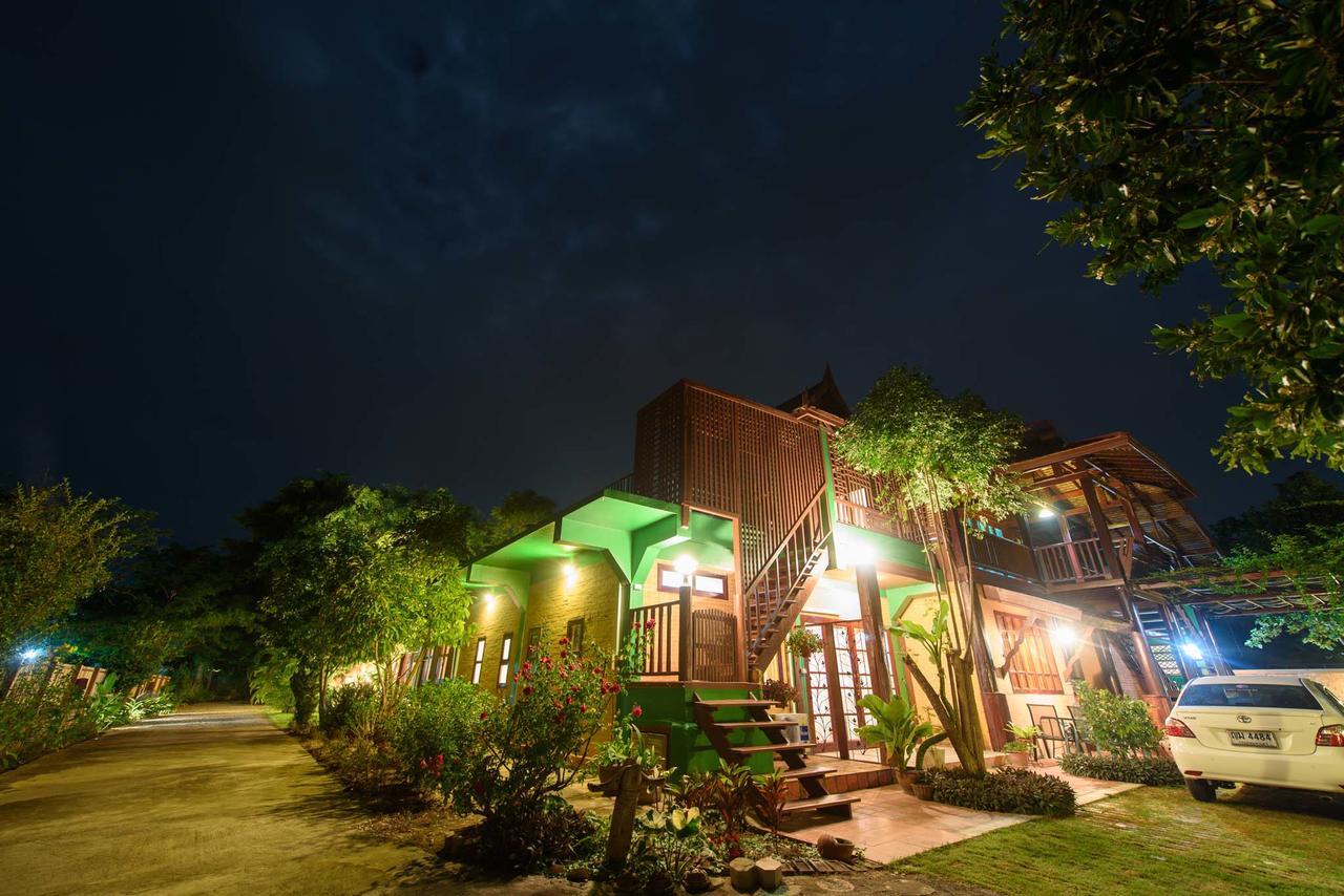 Hotel Ruen Khaoyai à Pak Chong Extérieur photo