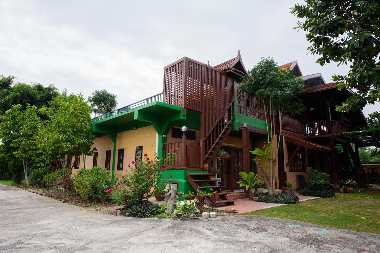 Hotel Ruen Khaoyai à Pak Chong Extérieur photo